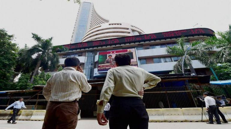 Sensex gains for 5th day despite crude hits $71/bbl